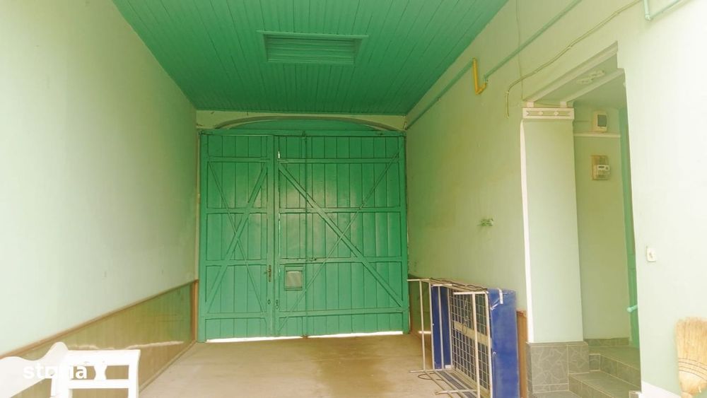 Casa tip conac de vanzare in Nadlac
