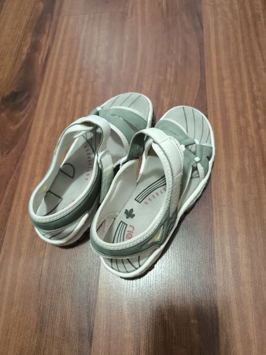 Обувь  , сандали для девочек размер 38 .
