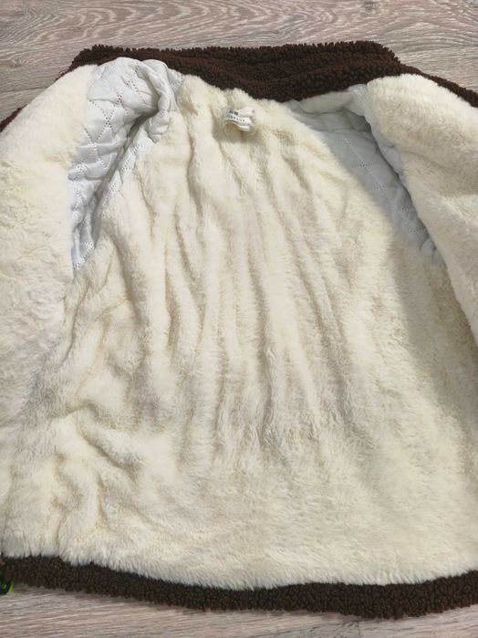 Куртка на девочку подростака