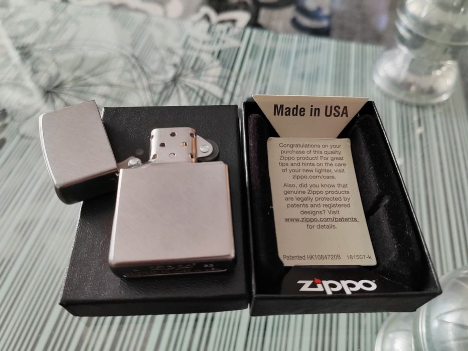 Bricheta Zippo noua