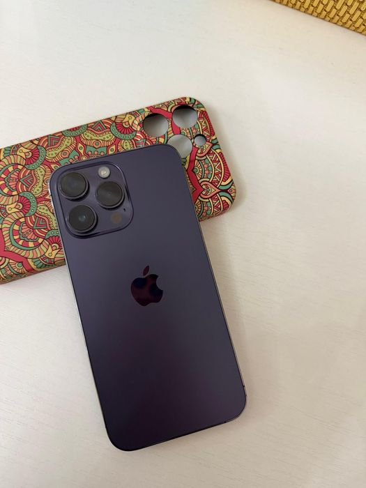 Продам 14 про макс