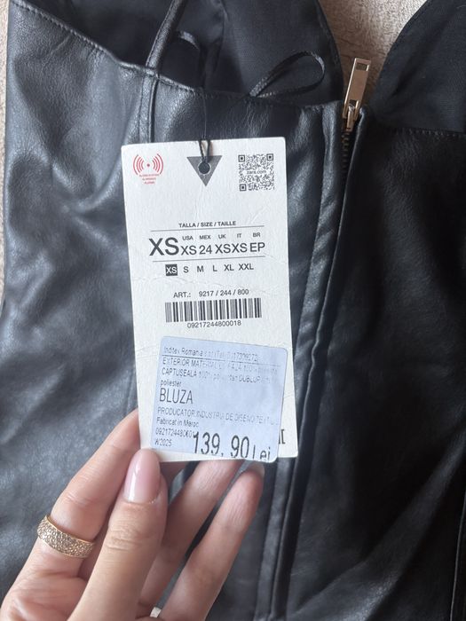 Top de piele Zara, XS, Nepurtat, Cu Eticheta