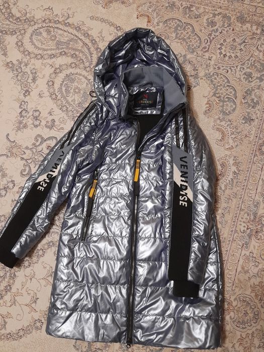 Осенняя куртка для девочек