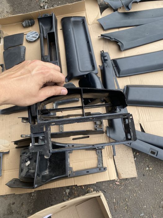 Продам пластик салона, мелочь пассат б4