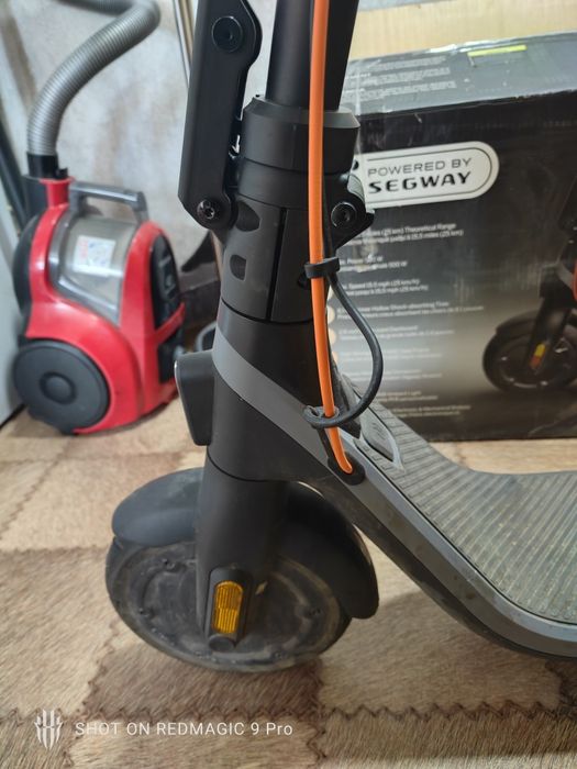 самокат Ninebot Kick Scooter E2 Plus