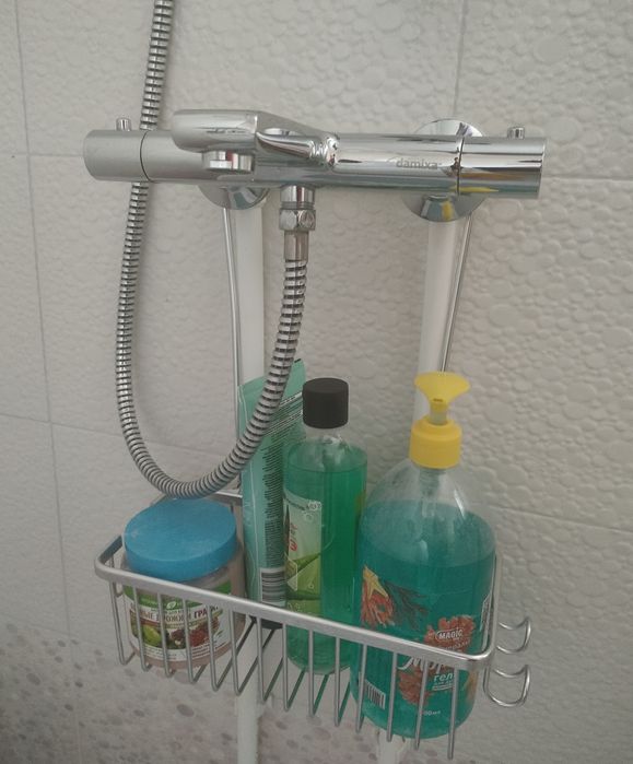 полка на смеситель