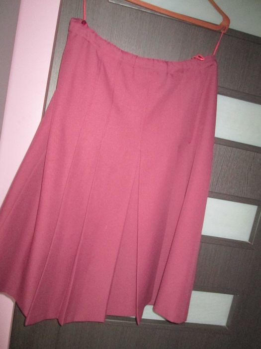 fusta eleganta  visinie 50