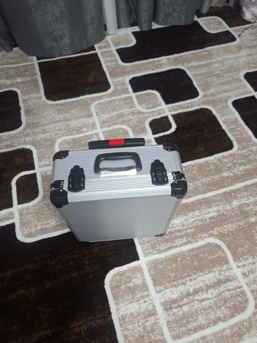 Продам набор инструментов