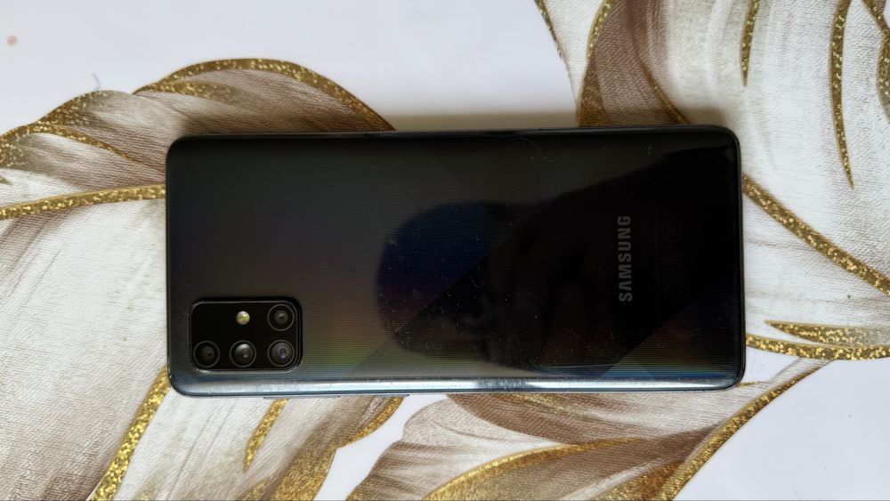 samsung A71 сатылады