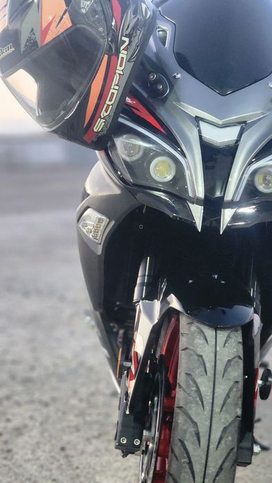 Mototsikl kawasaki ninja