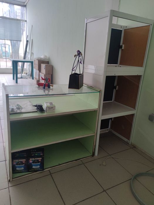 Магазинно оборудване