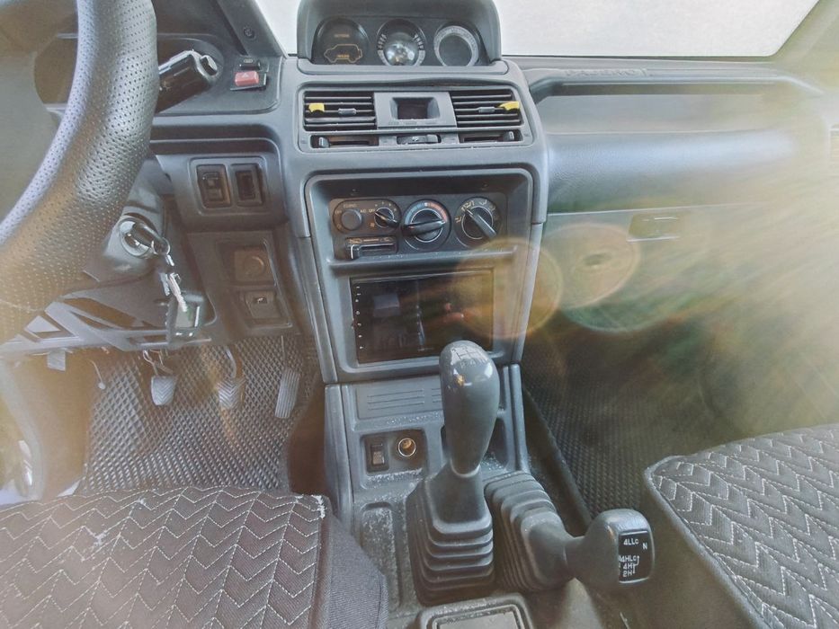 Продам Поджеро 2