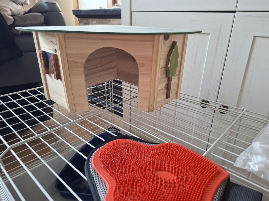 Голяма клетка, къщичка, принадлежности за гризачи