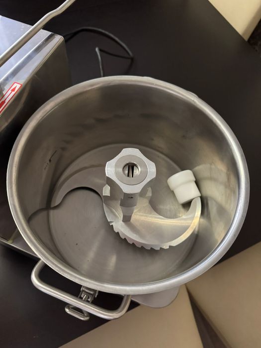 Куттер-миксер измельчитель HR-6