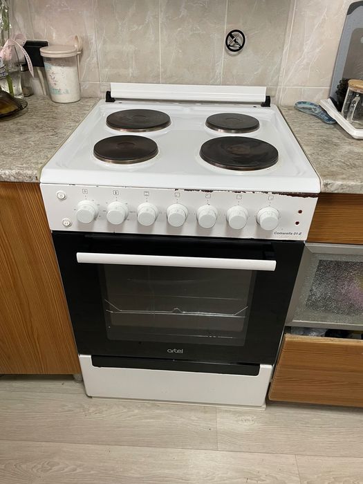 Продам плиту электрическая