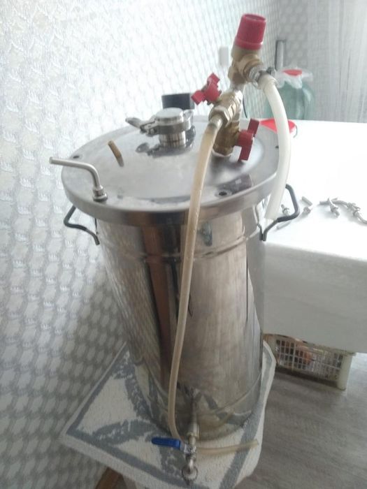 Продам автоклав паровой на 32литра