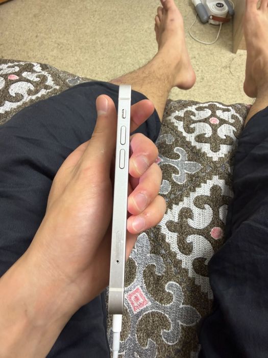 Продам iphone 13 mini