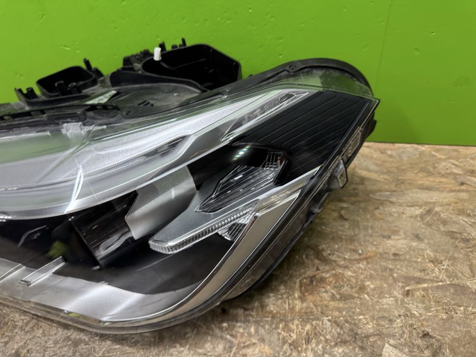 Far bmw X1 F48 full led adaptiv stanga 2015-2018