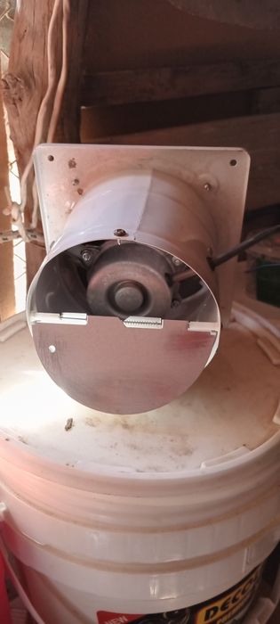 Винтилация сотилади