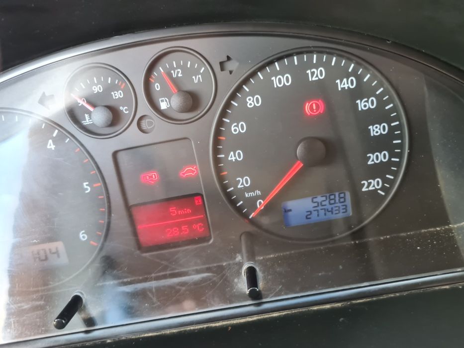 Vând  VW Transporter  1.9 TDI