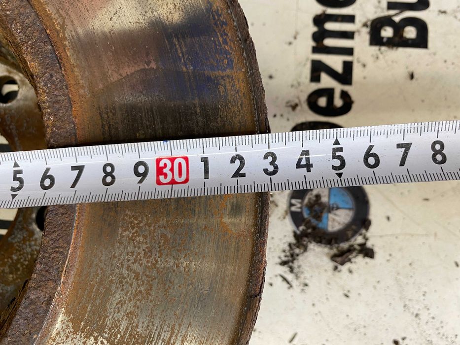 Etrier disc spate BMW E90,E91,E92,E93 325d,325i,330d,330i 330mm