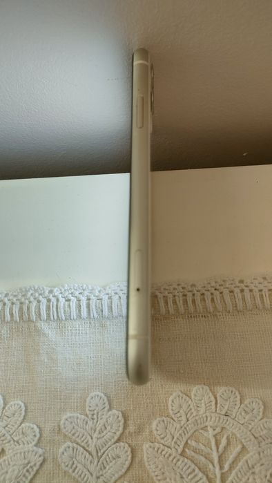 iPhone 11, 128 GB, utilizat, condiții bune