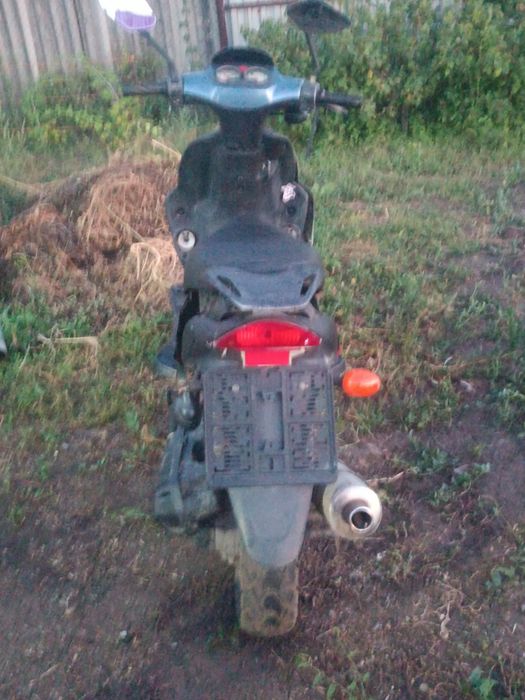 продаю скутер срочно