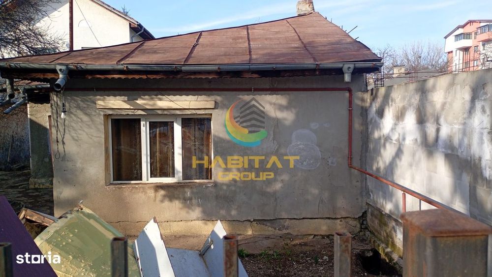 Teren 305 mp + casă demolabilă  Berceni –Luica utilități