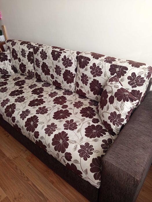 Продавам диван 100€