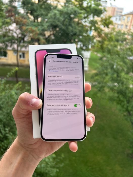 • Iphone  14 • BATERIE  100% •