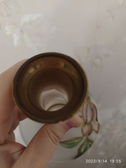 Старинный графин Тюльпан.