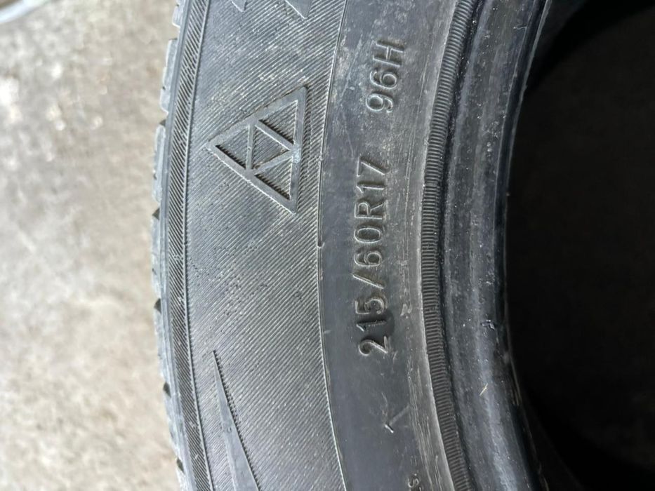 Продаются шыны R17