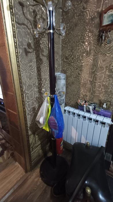 Вешалка напольная