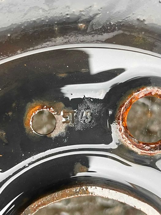 Anvelope de iarna 195 65 R15 Laufenn jante tabla 5x112