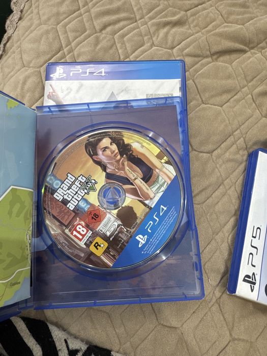 Диски на PS4 можно и на PS 5