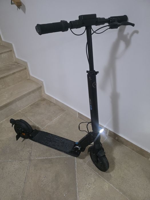 Trotinete electrice Mercedes-Benz