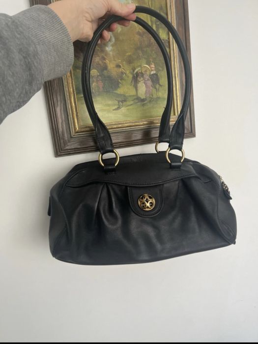 Geantă Rena Lange realizată  din  piele de vitel stare excelentă