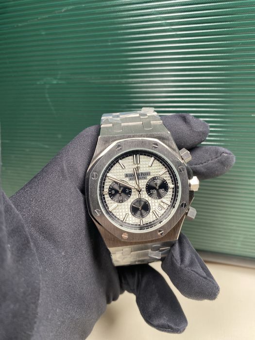 Часовник Audemars Piguet Offshore