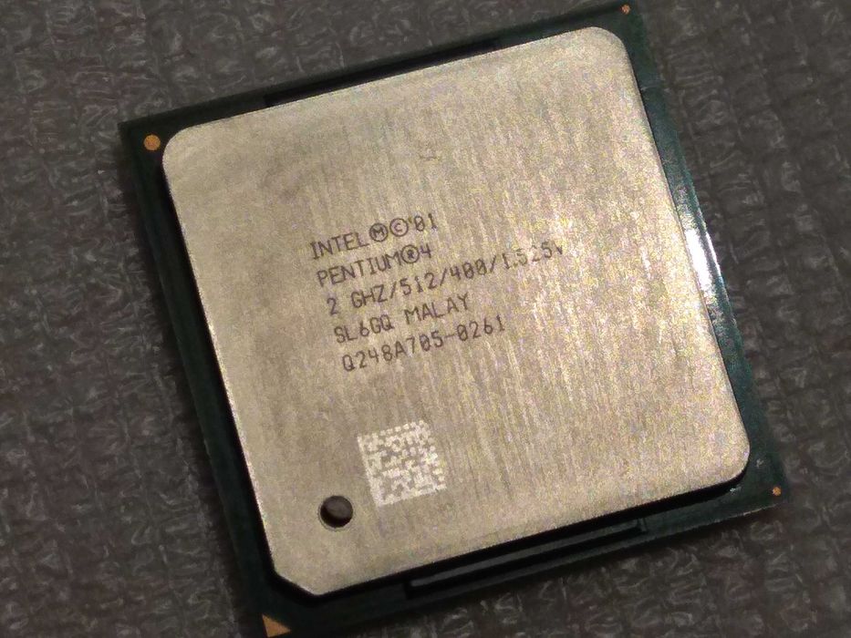 Процессор Intel Pentium 4 (2.00 GHz,  PPGA478).