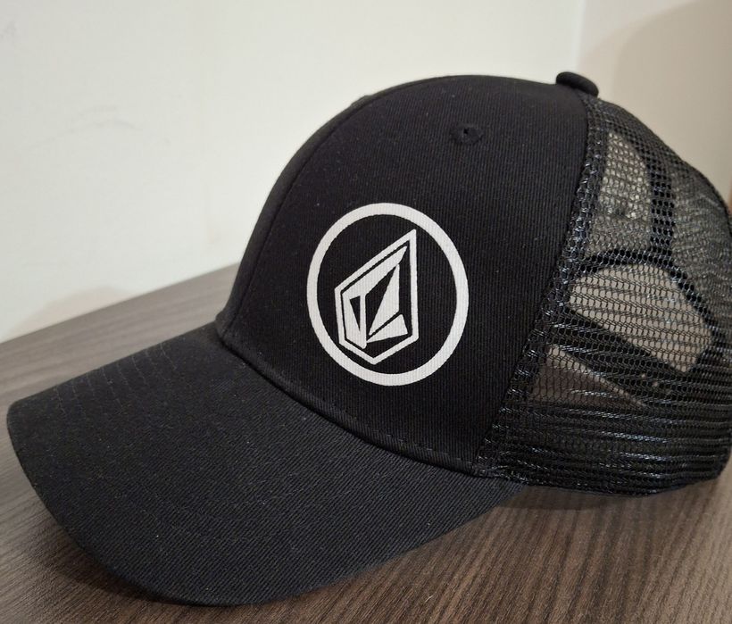 Спортни шапки унисекс.