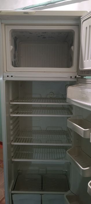 Продам холодильник