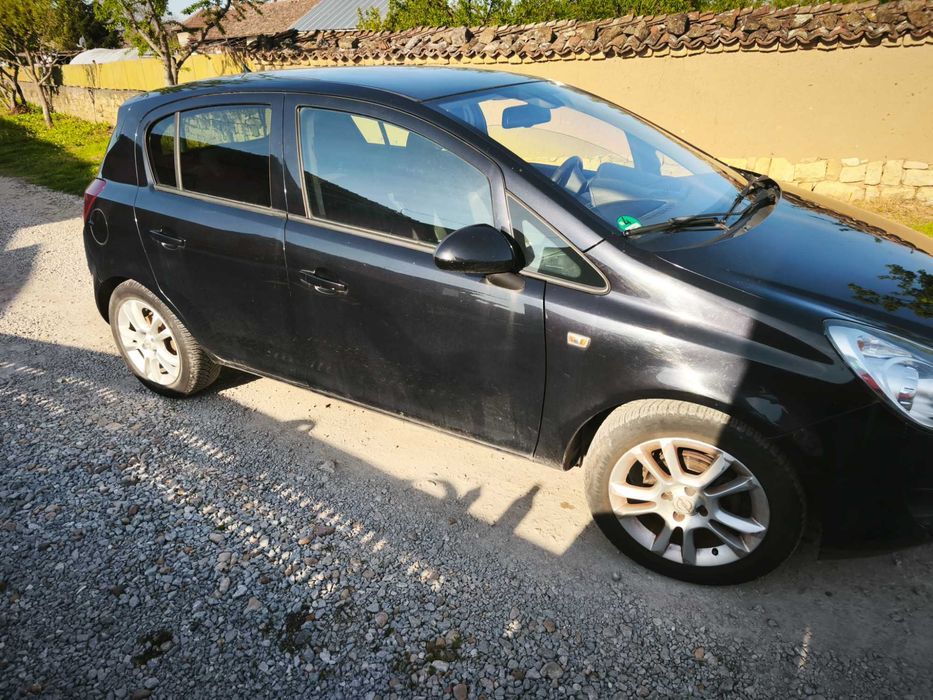 НА Части Opel Corsa D 1.4 бензин