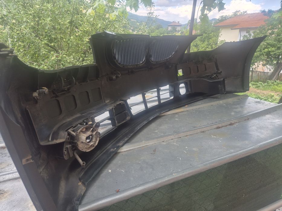 Предна и задна броня за e60 оборудвани