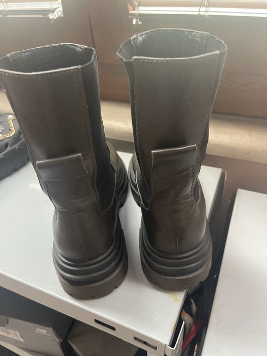 Дамски кожени боти Zara