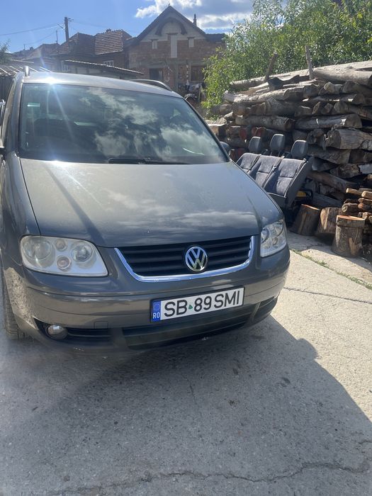VOLKSWAGEN Touran 2006 — imagine 3