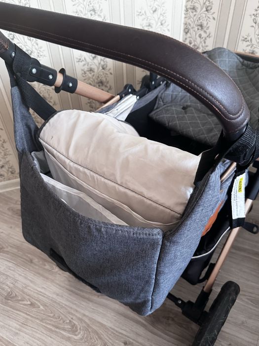 продам коляску 3 в 1 с автокреслом