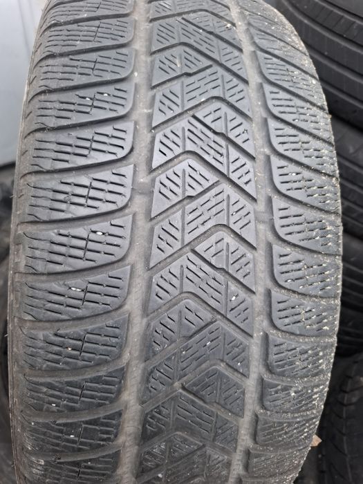 Cauciucuri  235 55 19 pirelli scorpion