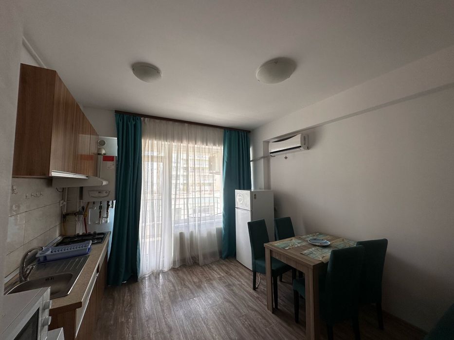 Apartament 2 camere mobilat , cu parcare supraetajata
