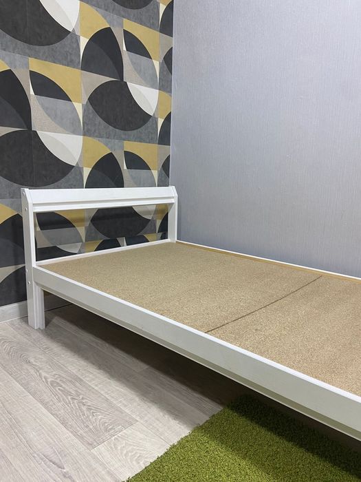 Продам кровать "ikea"