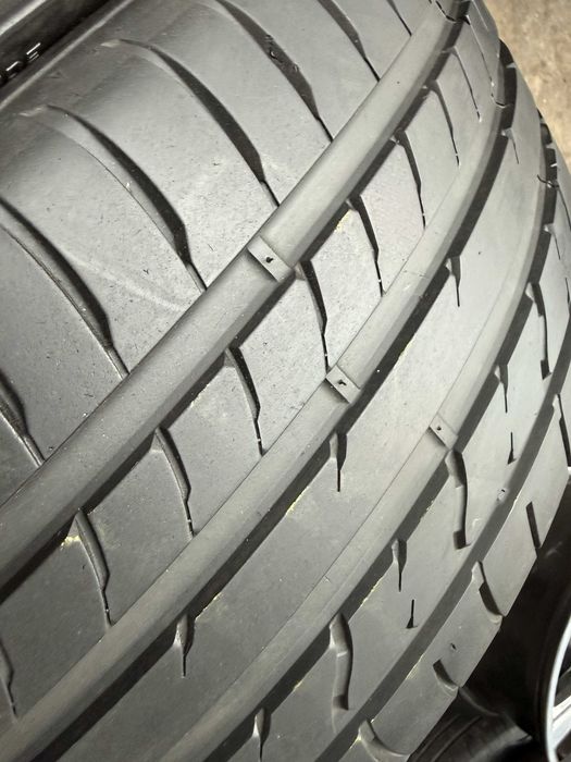 2x Anvelope Vara 255/45 R18 - Maxxis Victra Sport Zero One